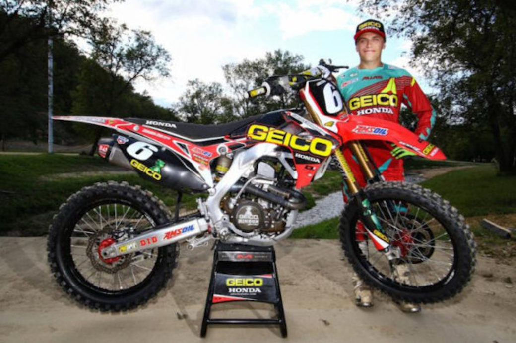 geico-honda-sign-250-ama-champion-jeremy-martin