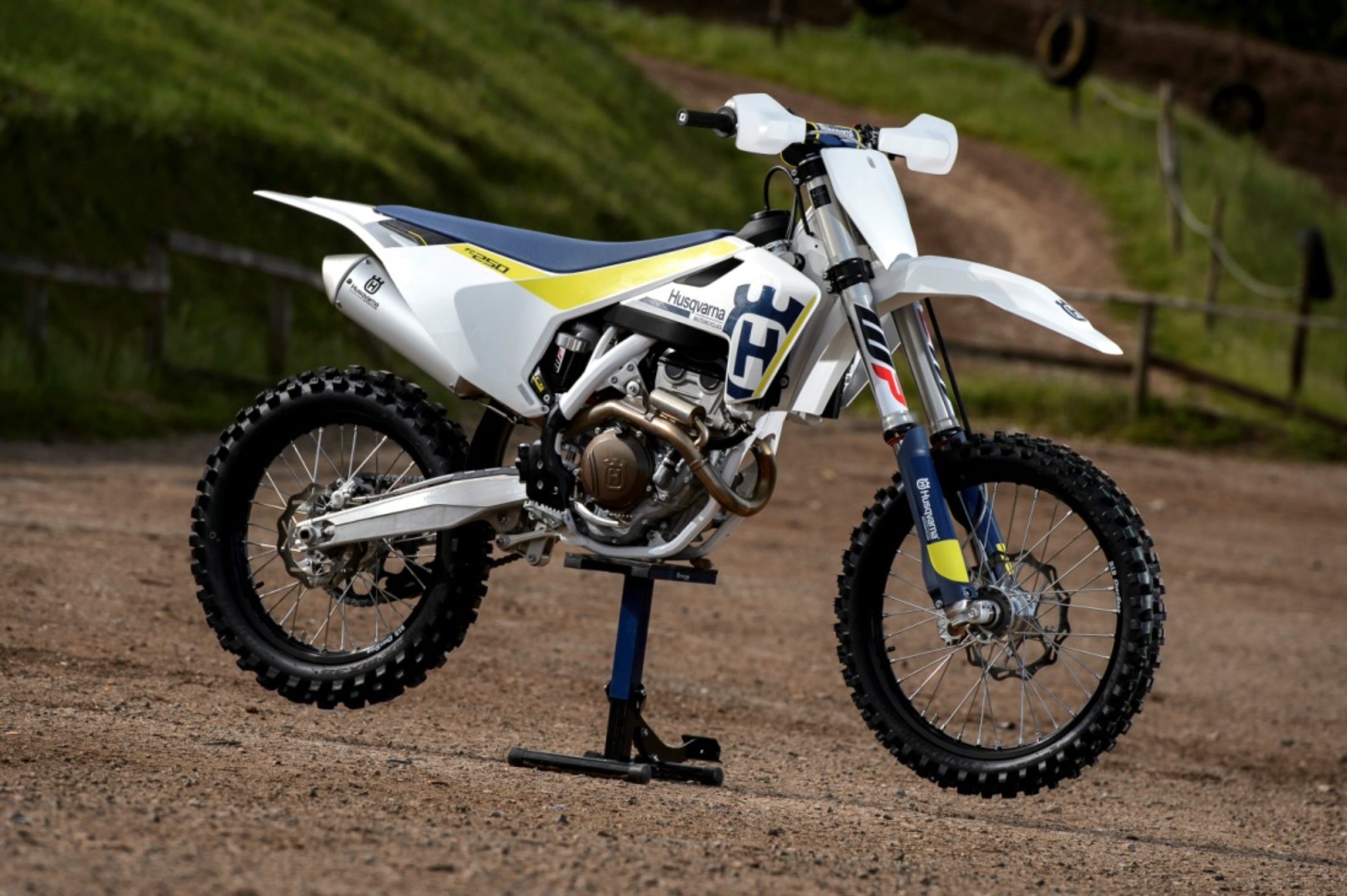 On Test Husqvarna 2017 Motocross Range