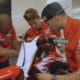REDefined Episode 2 – Roczen and Seely attempt a dirt bike build