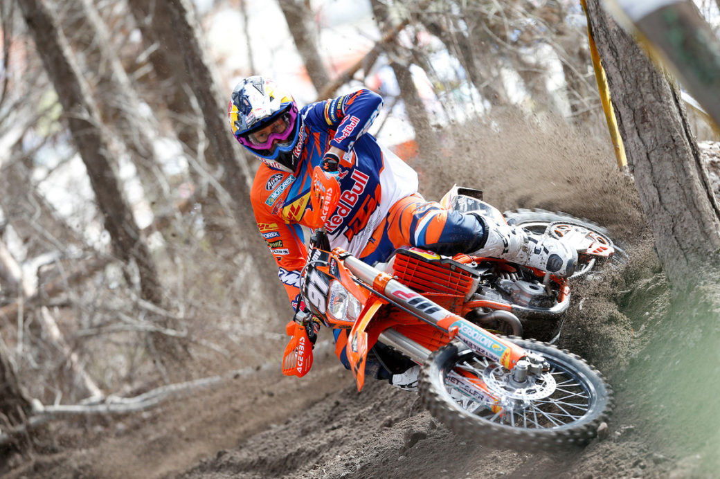 Video: KTM’s EXCellent 2016 Enduro Team