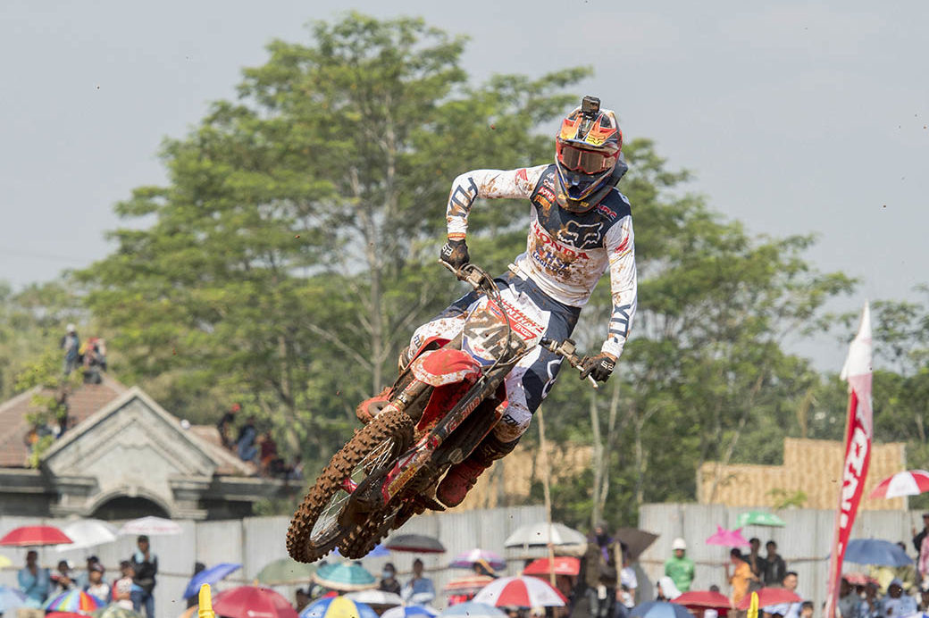 Tim Gajser wraps up Indonesian trip with second place overall