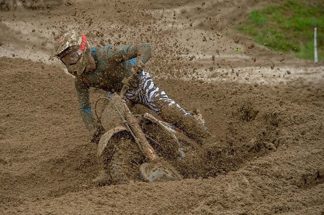 Career best for Brian Bogers as Tim Gajser has a tough day in Mantova’s mud