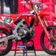 video-inside-chase-sextons-factory-honda-crf450-m01