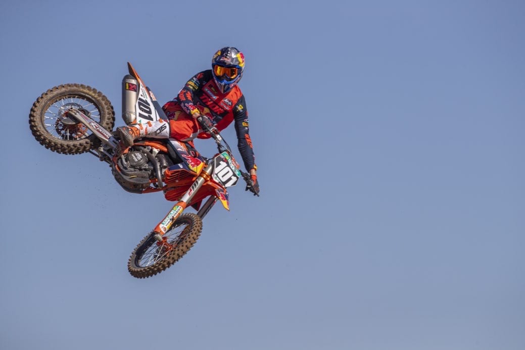 375760_guadagnini_ktm_team_2021_jpa_p2_6744_bn_web