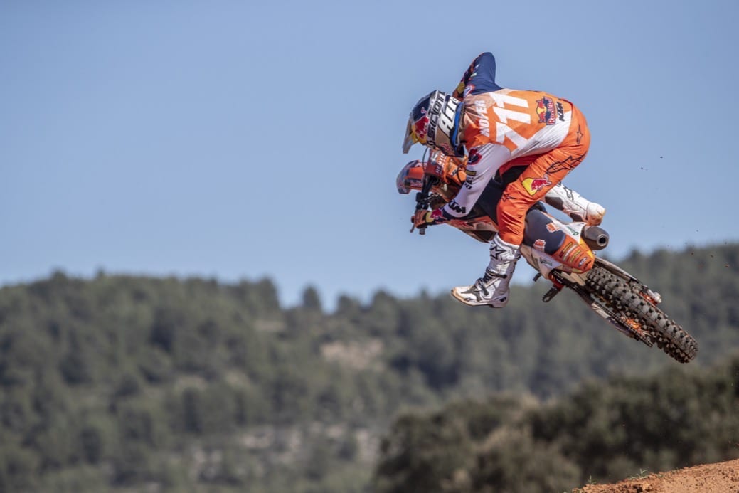 378869_hofer_ktm_team_2021_jpa_p1_7426_web