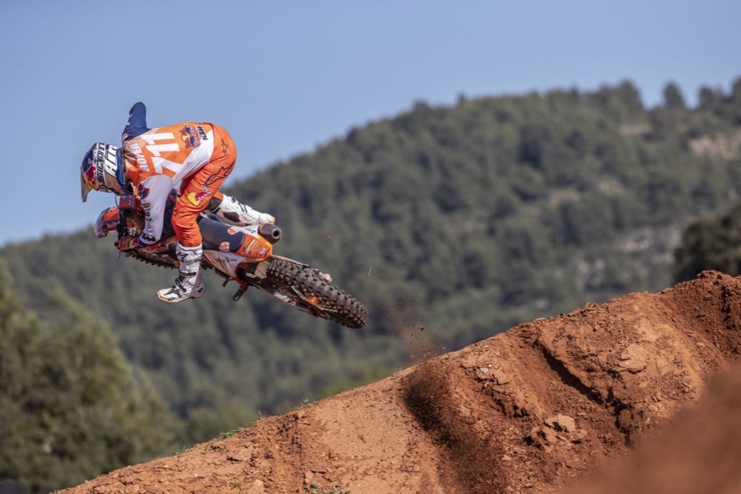 378870_hofer_ktm_team_2021_jpa_p1_7438_web