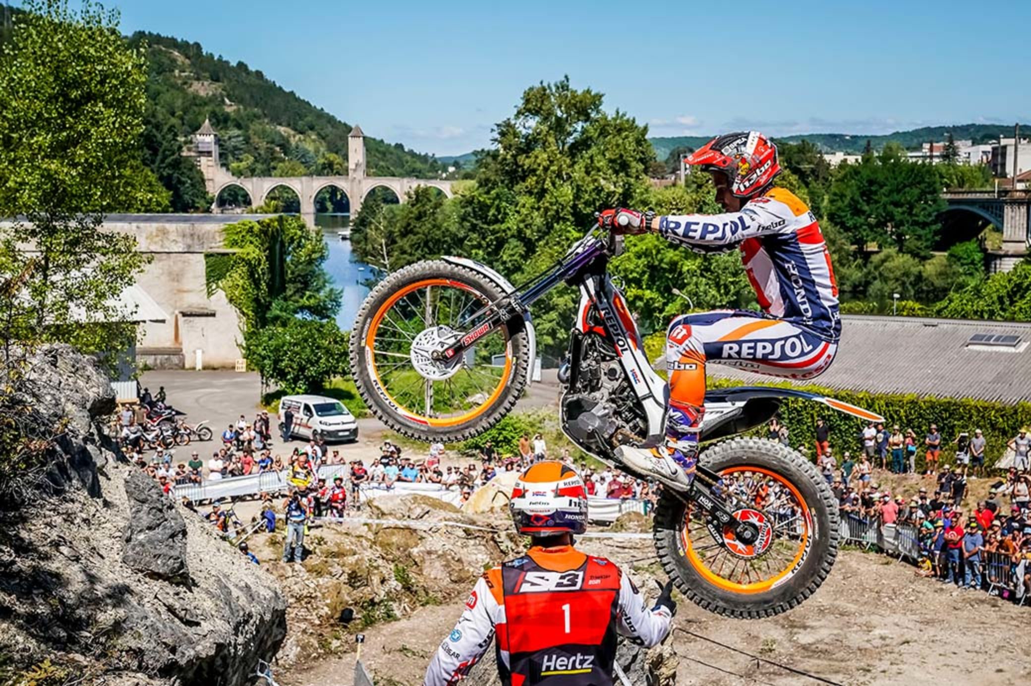 Toni Bou increases world championship leadership after the French GP