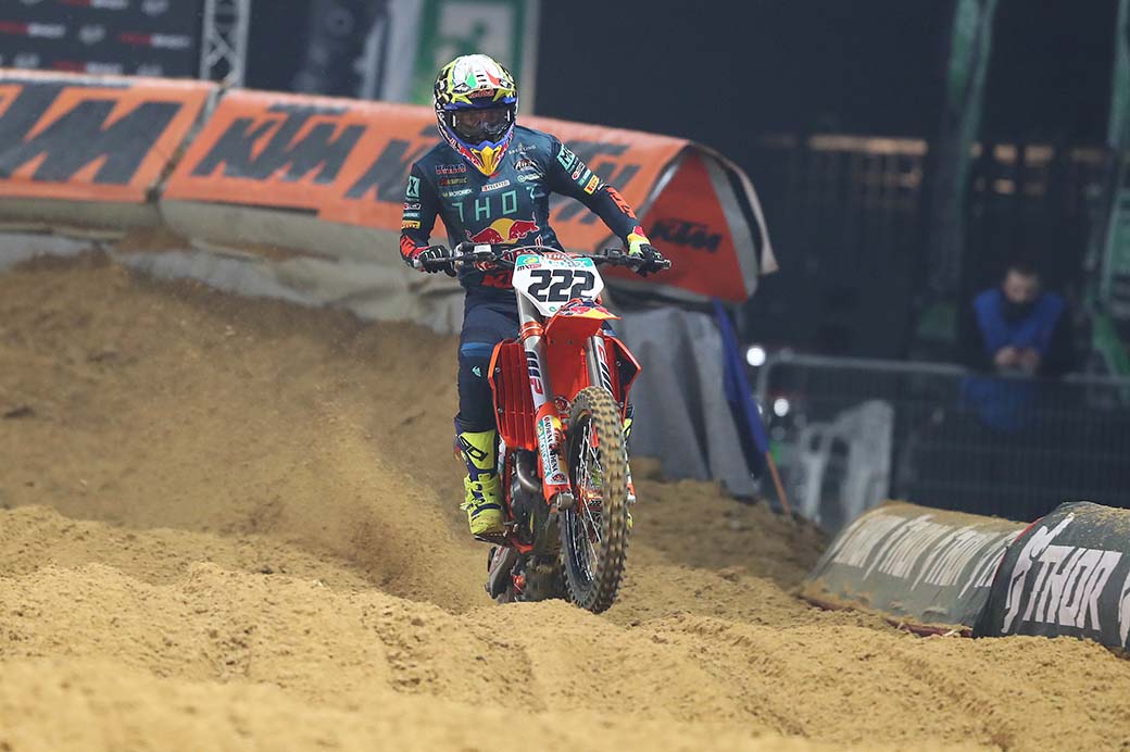 tony-cairoli-ktm-450-sx-f-2021-paris-supercross-2