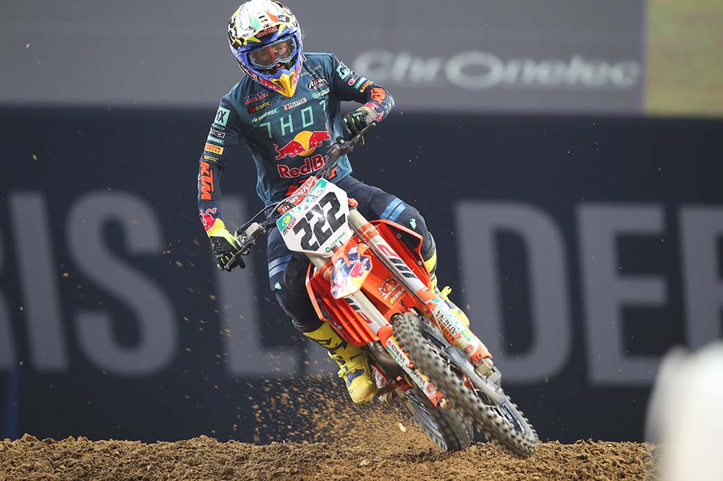 tony-cairoli-ktm-450-sx-f-2021-paris-supercross-6