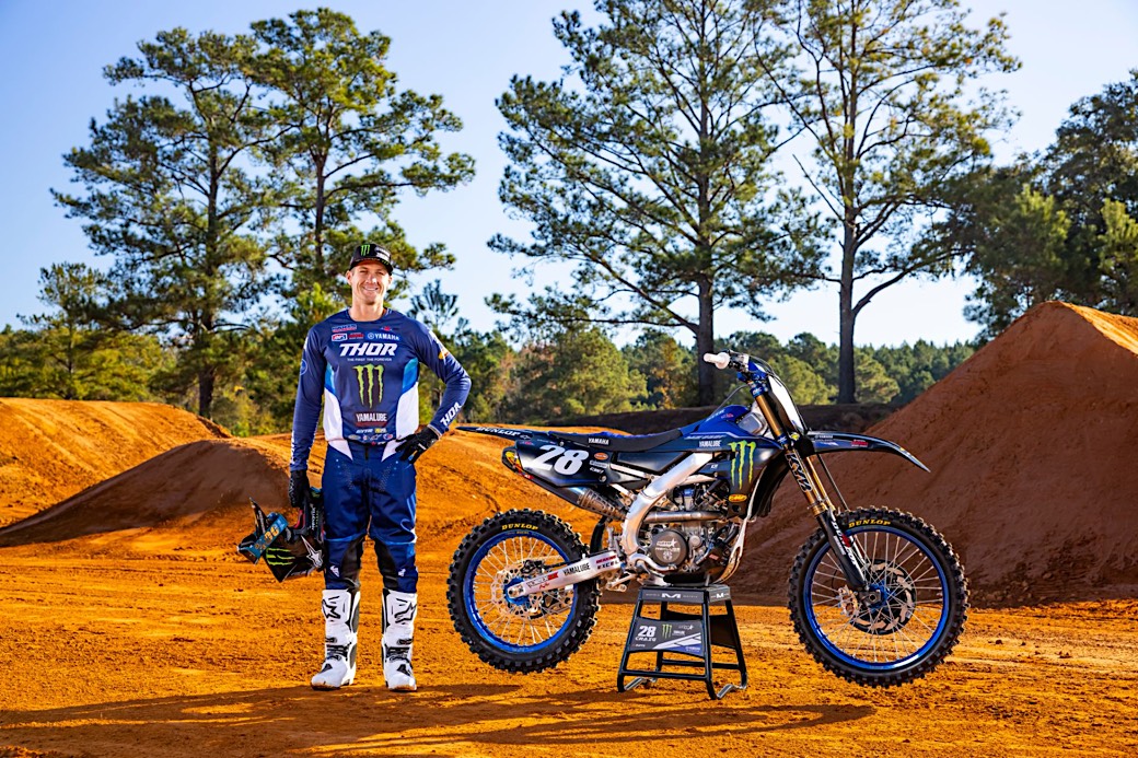 christian-craig-star-yamaha-racing-2022-sx-team-2022-03_web