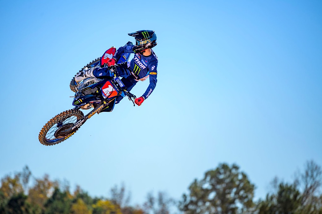 justin-cooper-star-yamaha-racing-2022-sx-team-2022-02_web