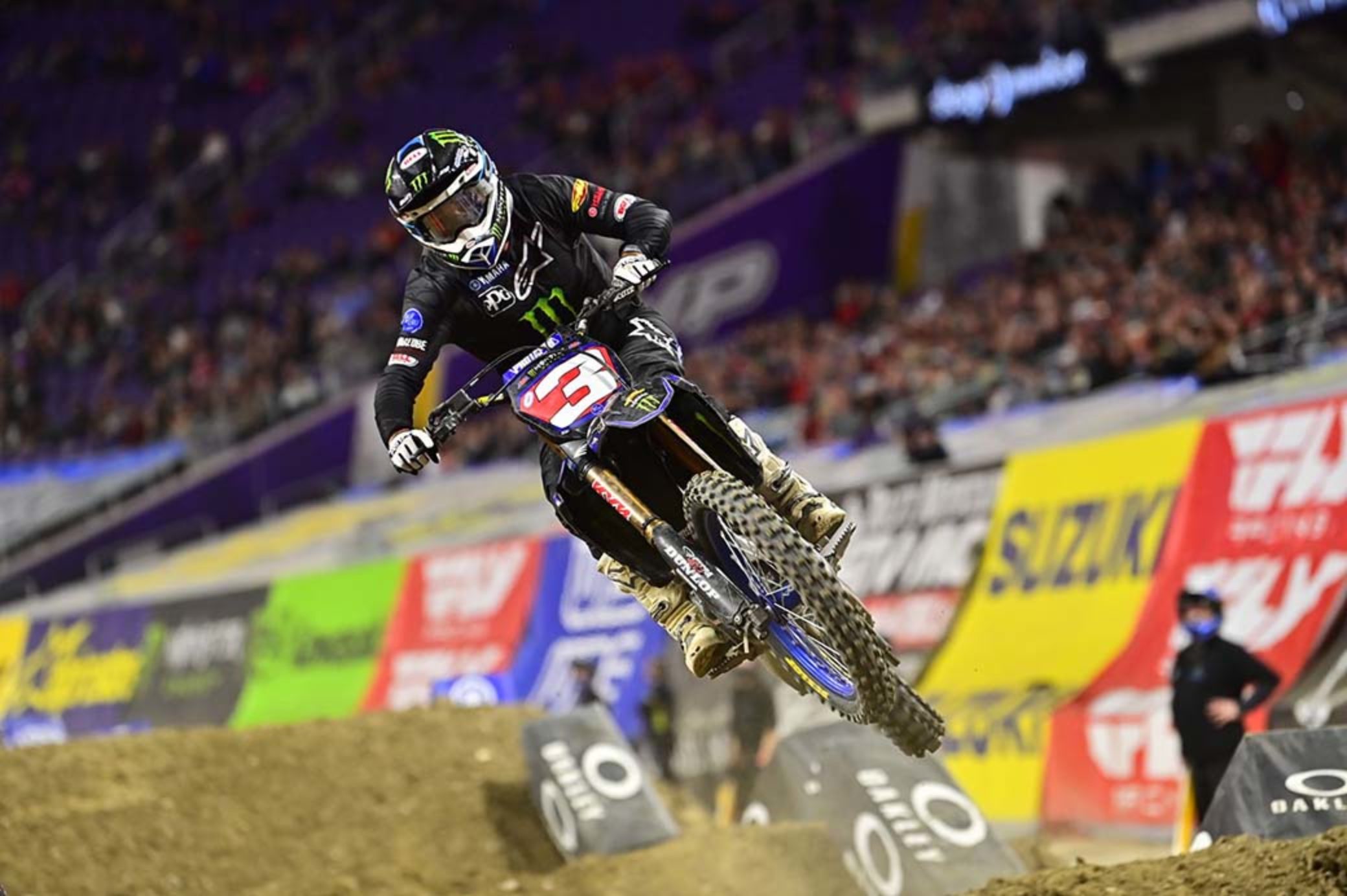 tomac-s-heroic-minneapolis-charge-denies-anderson-supercross-red-plate