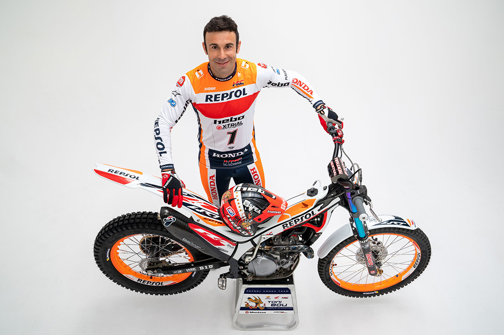 rht22_tonibou_02767_ps