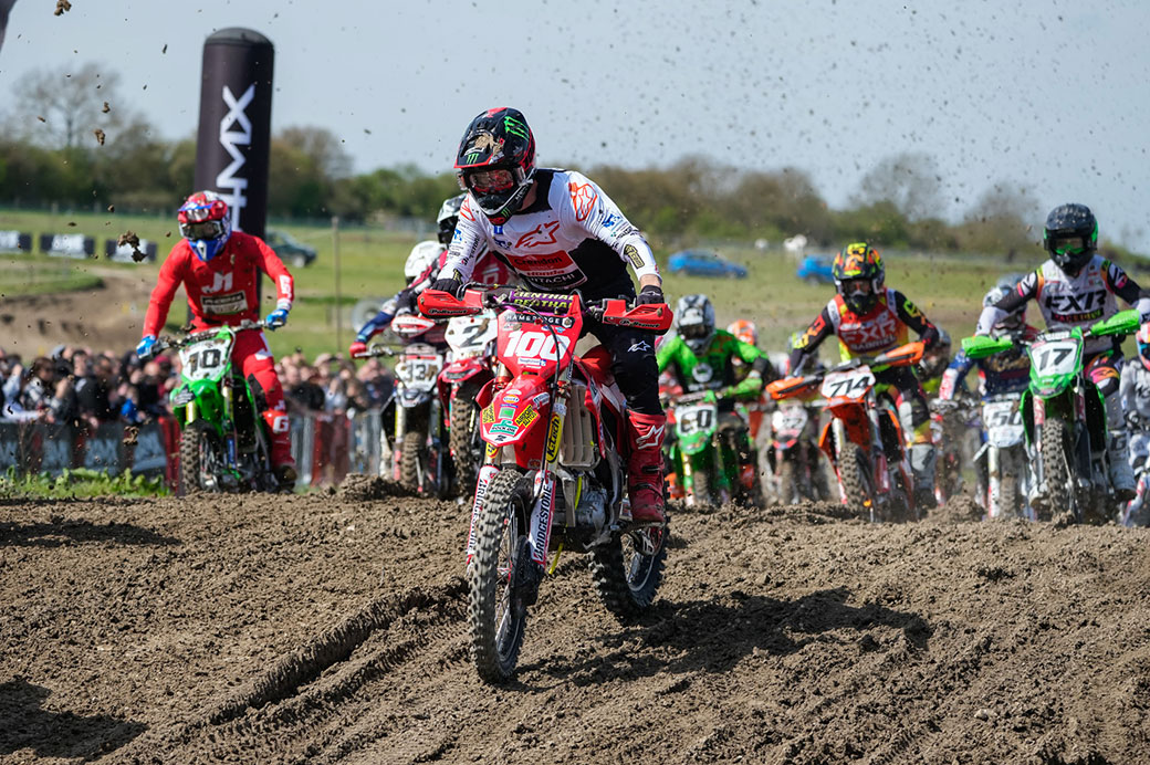 searle_foxhill_mxgb_start_ad12104