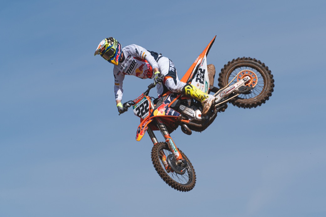 tony_cairoli_ama_2022_440188_tc-ktm-highres-16_web