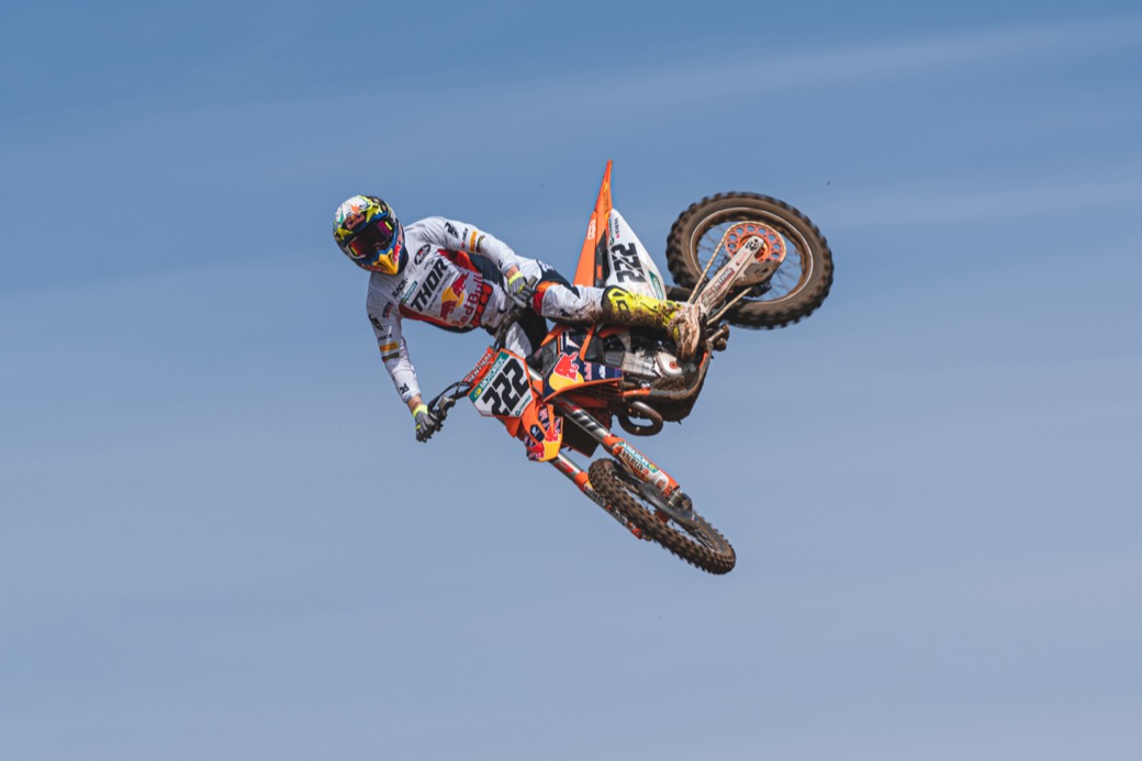 tony_cairoli_ama_2022_440189_tc-ktm-highres-17_web