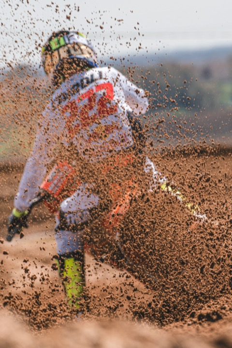 tony_cairoli_ama_2022_440198_tc-ktm-highres-25_web