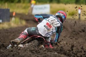 tommy_searle_wins_at_mxgb_whitby_2022_ad17361
