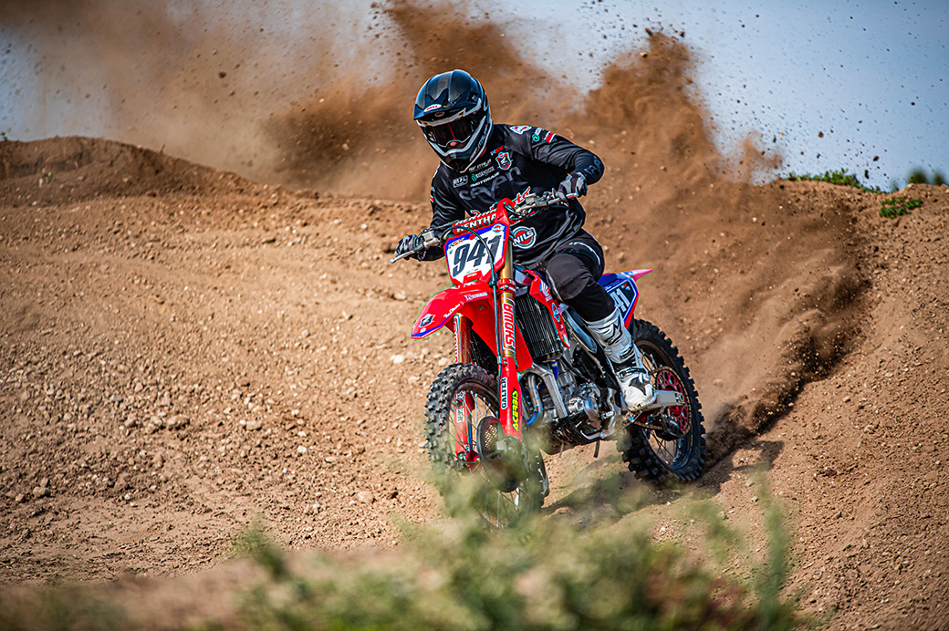 angelo_pellegrini_ap941_honda_nils_2022_-photoshoot-0219-modifier